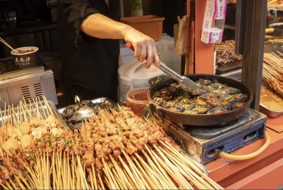市政府站美食