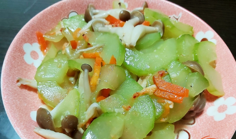 大黃瓜炒蛋