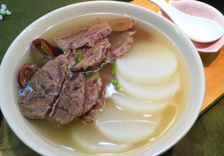 蘿蔔排骨湯做法