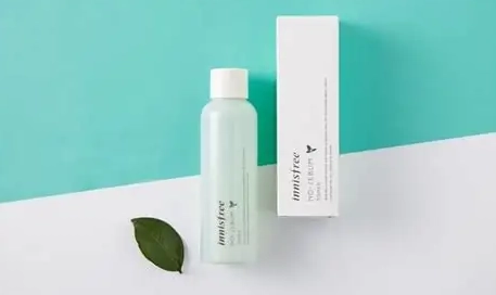 收斂水 化妝水 差異