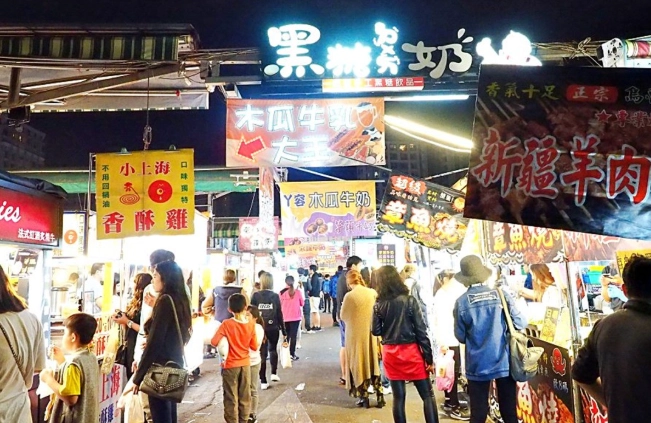 高雄夜市附近餐廳